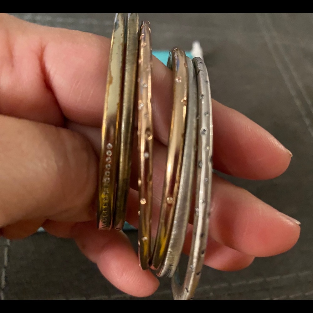Kendra Scott bangles set